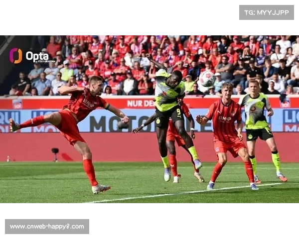 吉拉西倒钩破门领衔德甲赛季最佳进球候选 吉拉西倒钩破门领衔德甲赛季最佳进球候选